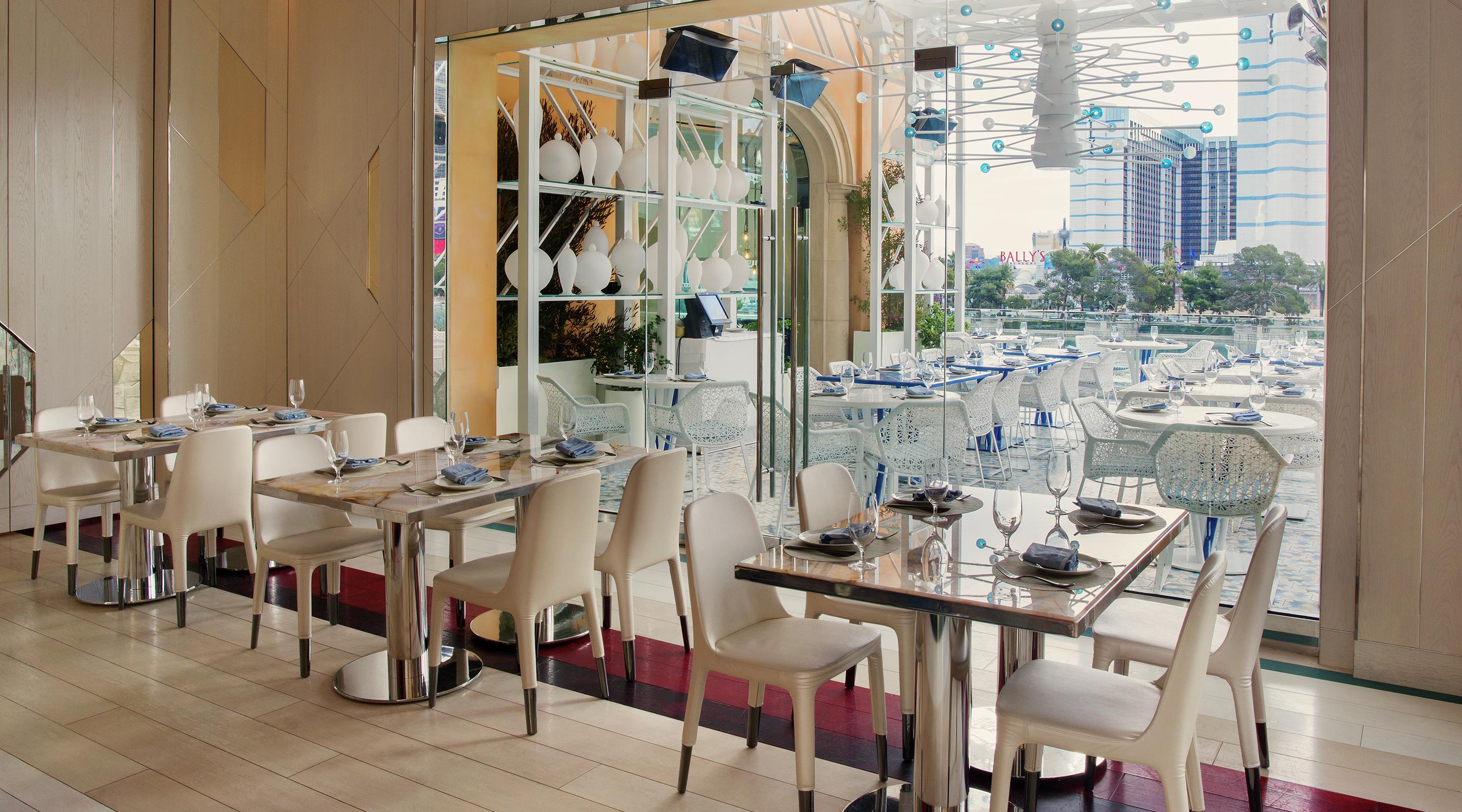 Reserve your private dining room at Lago.