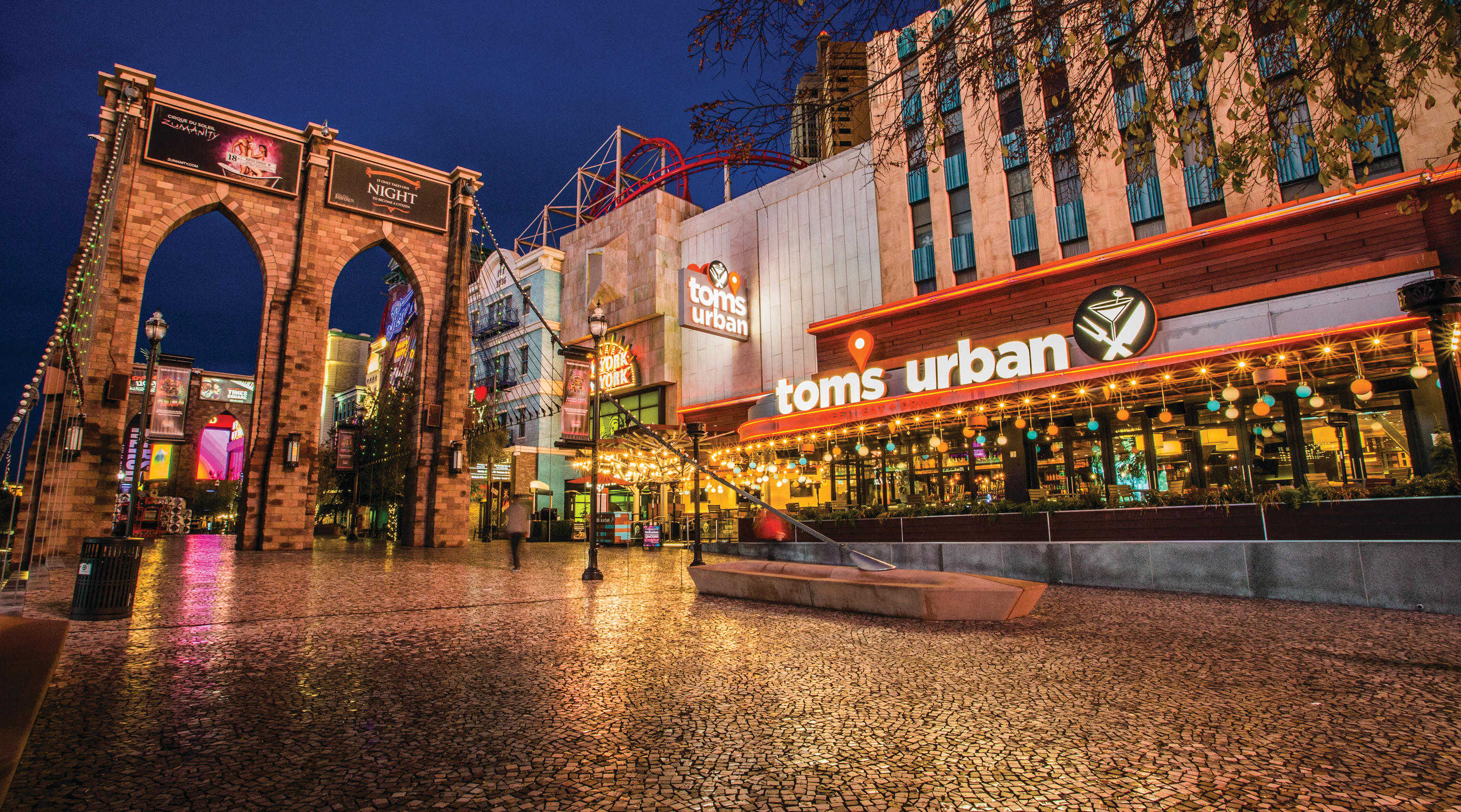 A view of Tom's Urban from the outside.