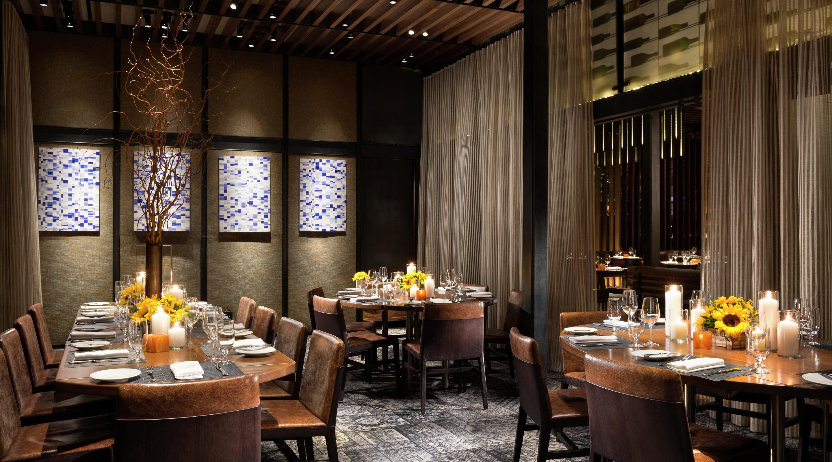 New York chef Tom Colicchio brings his passion for cooking with fire to the Las Vegas Strip with Tom Colicchio's Heritage Steak at The Mirage